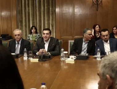 Κεκλεισμένων των θυρών το υπουργικό συμβούλιο